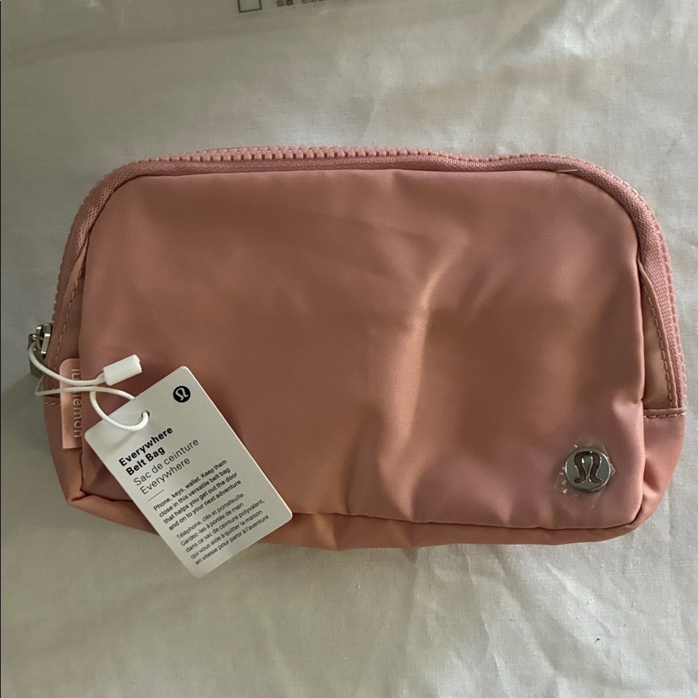 lululemon athletica Rose Pink Everywhere Belt Bag - Picture 3 of 4